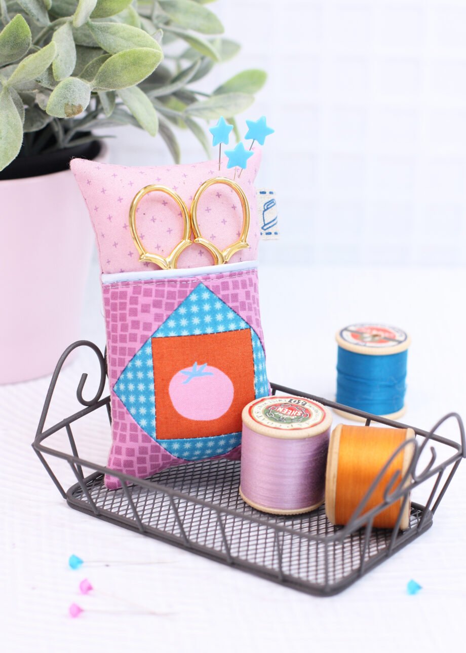 Sewing Buddy Pincushion, Pocket Pincushion, Pincushion Station