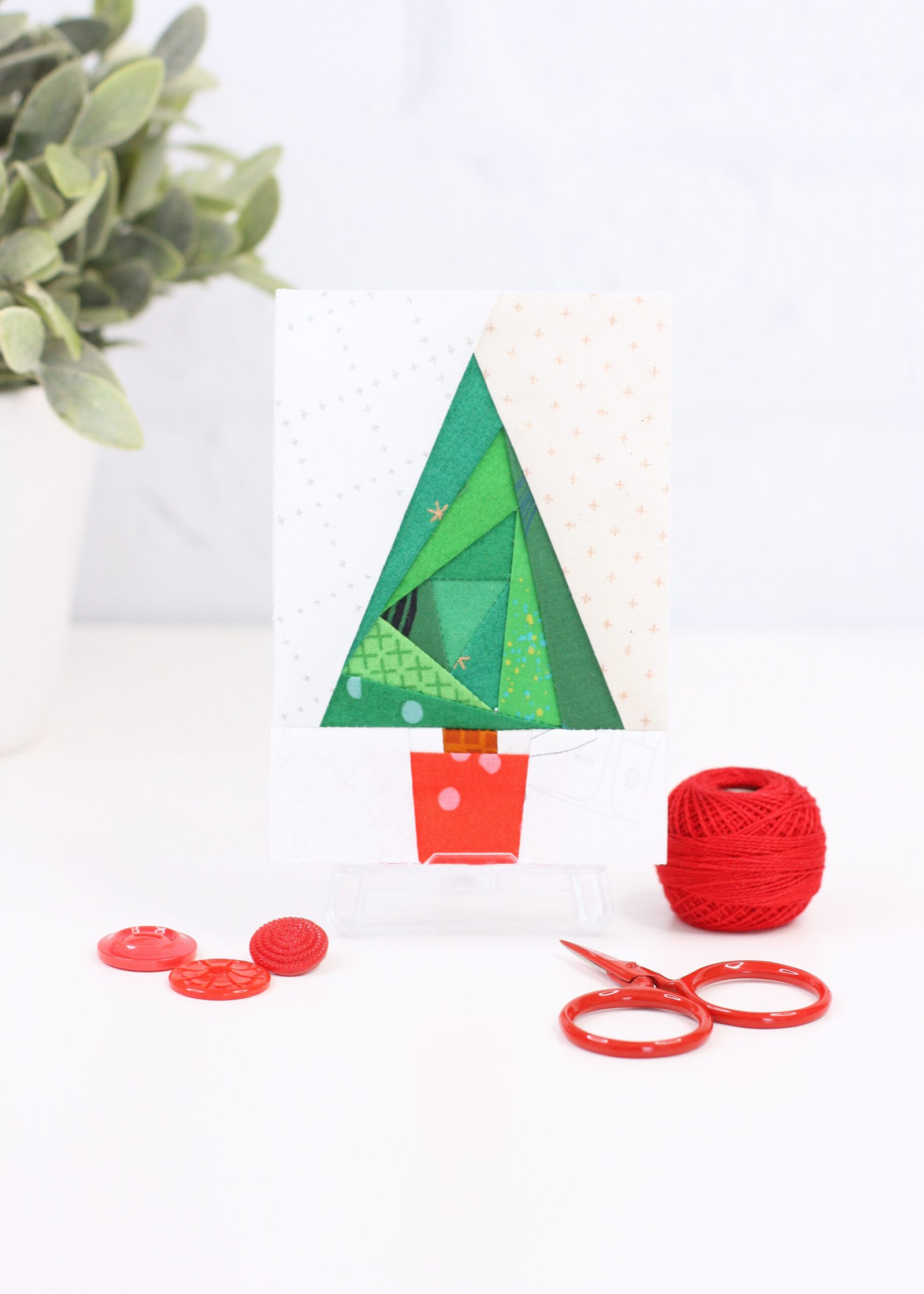 Tree in a Pot Foundation Paper Piecing Quilt Block (5 Sizes)