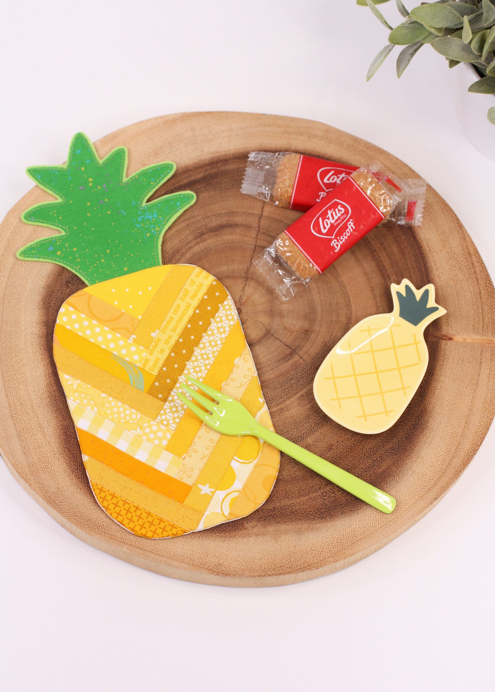 Pineapple Pop Mugrug