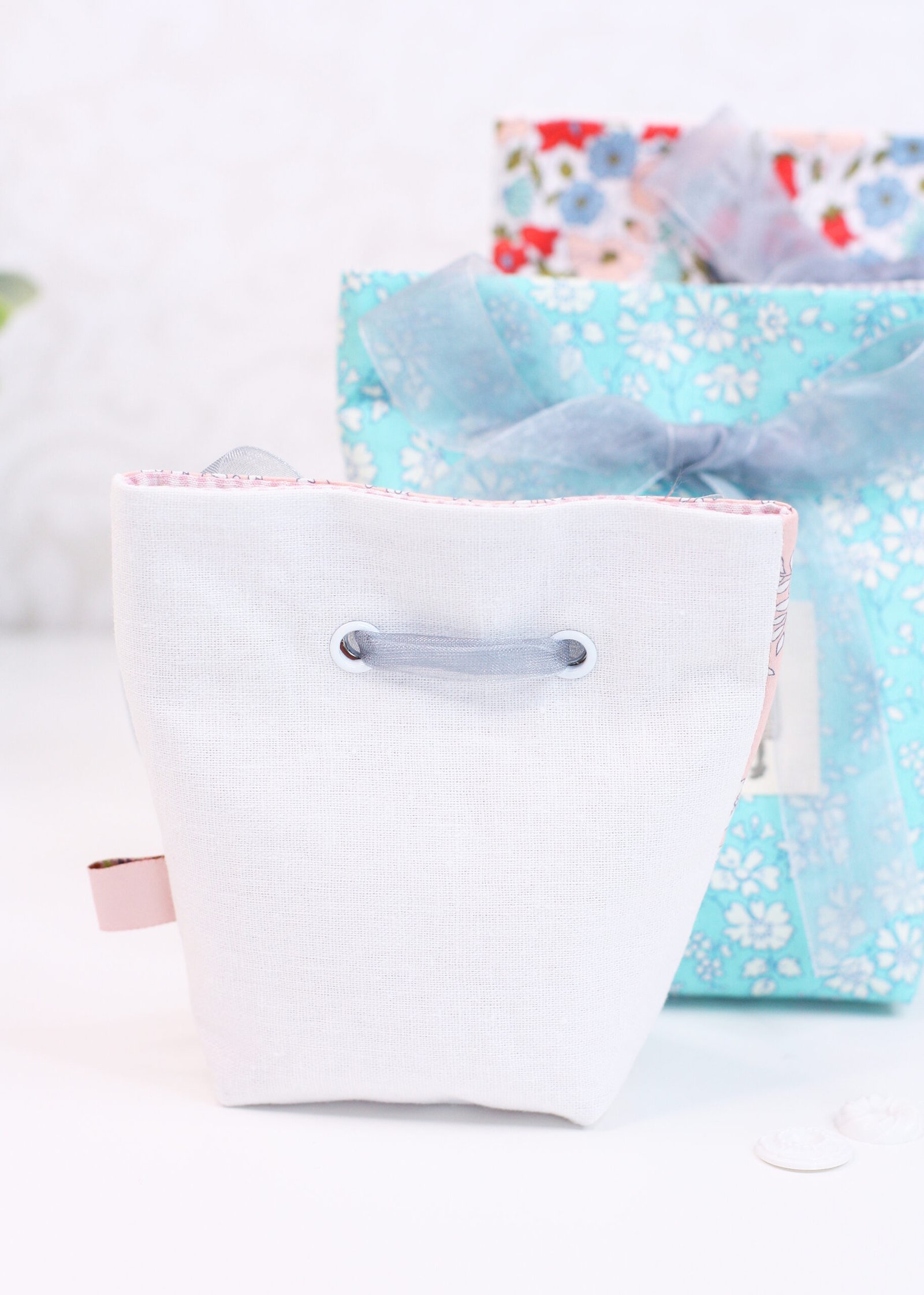 Ribbon Pouch (3 Sizes)