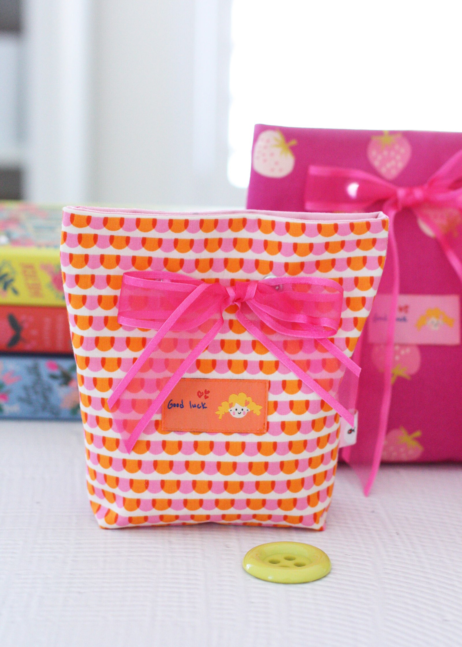 Ribbon Pouch (3 Sizes)