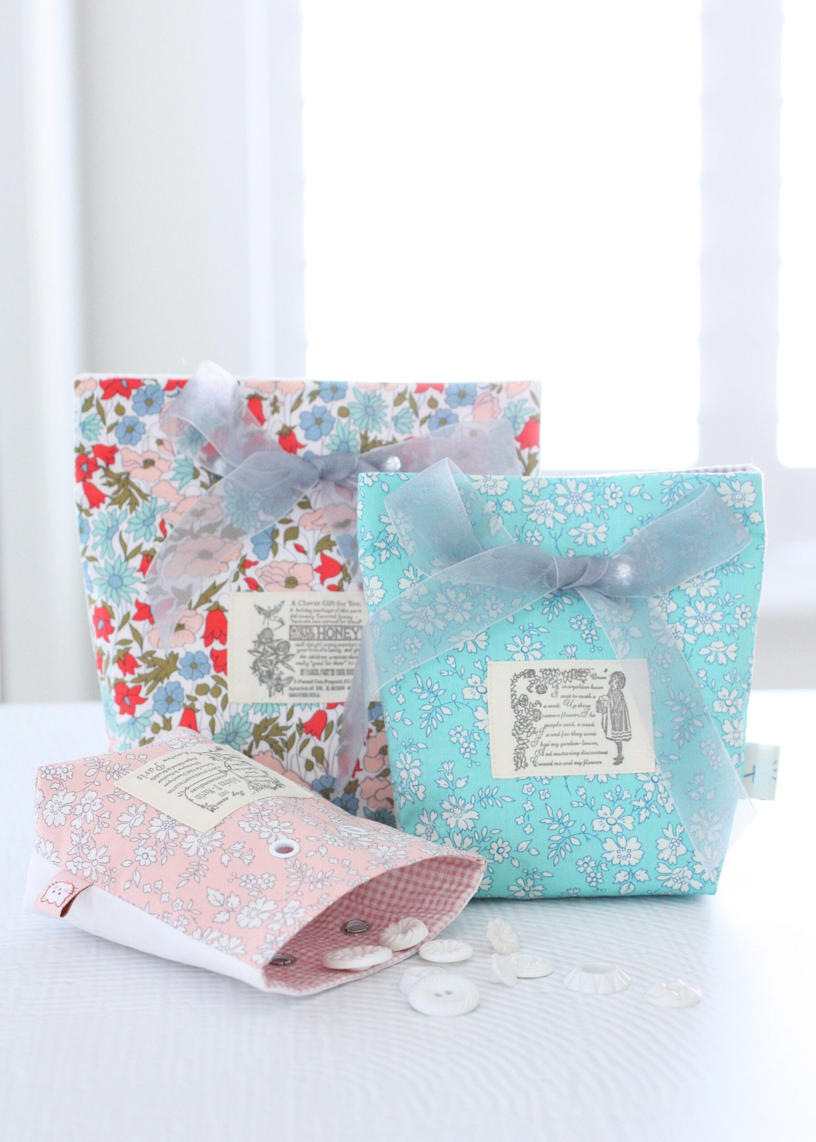 Ribbon Pouch (3 Sizes)