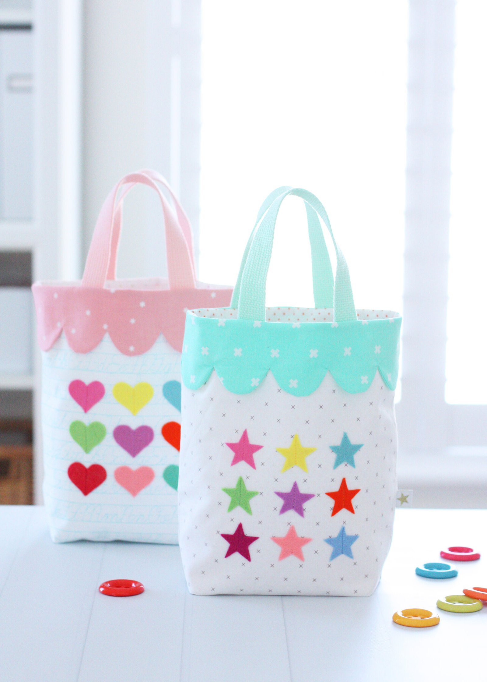 Scalloped Gift Bag